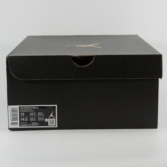 Athletic_Shoes